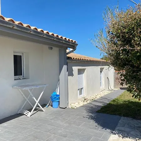 Holiday home La Perroche *